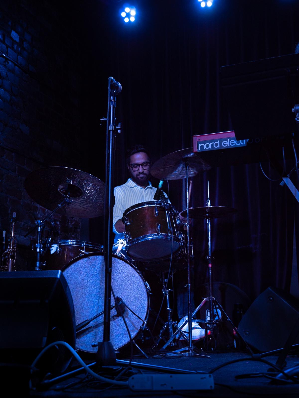 Session drumming